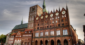 Rathaus Stralsund | © Adobe Stock