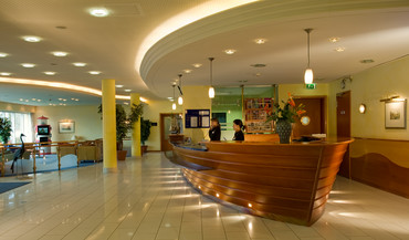 Lobby Wyndham Hotel HanseDom Stralsund